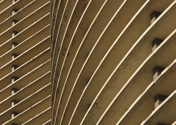 Detalhe da fachada do edifício Copan, em São Paulo, projeto de Oscar Niemeyer. 