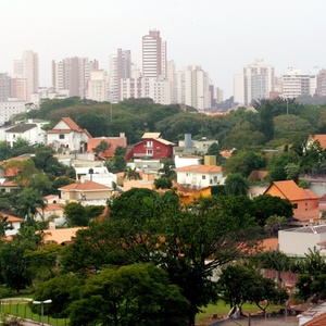 Vista geral do bairro do Pacaembu, em São Paulo - Marcelo Justo/Folhapress