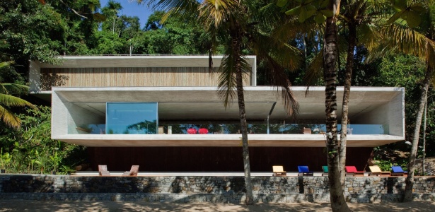 Casa Paraty, projeto do Studio MK27, escolhido como o melhor "Residencial - Praia" - Divulgação