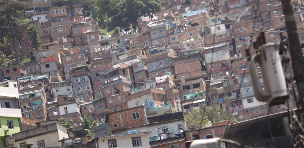 Vista geral da comunidade da Rocinha, no Rio de Janeiro. Após UPP"s aluguéis crescem - Ricardo Moraes/Reuters