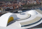 Centro Niemeyer da Espanha fecha as portas no dia do aniversário do arquiteto - BBC